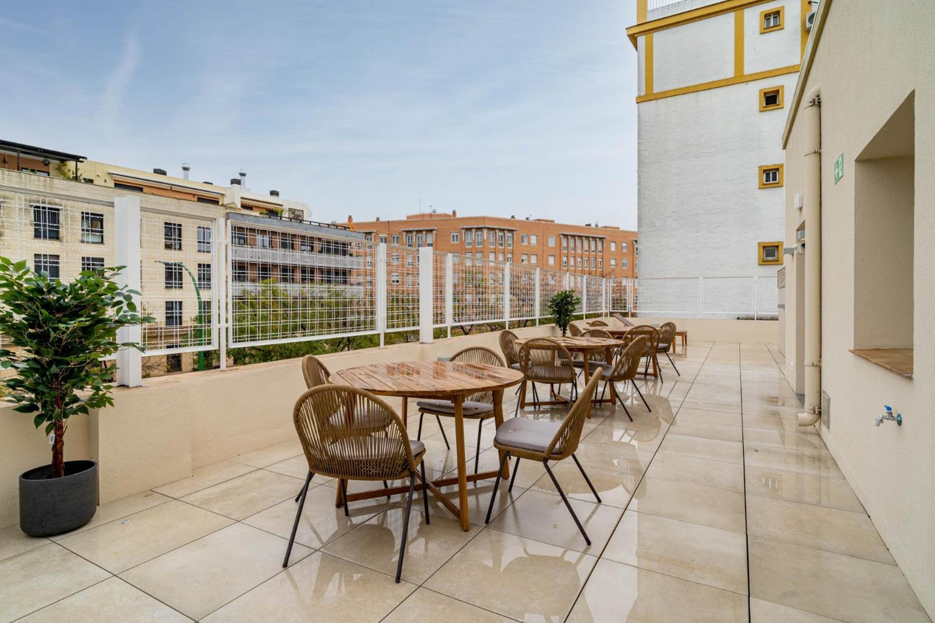Limehome Ronda De Capuchinos Appartement