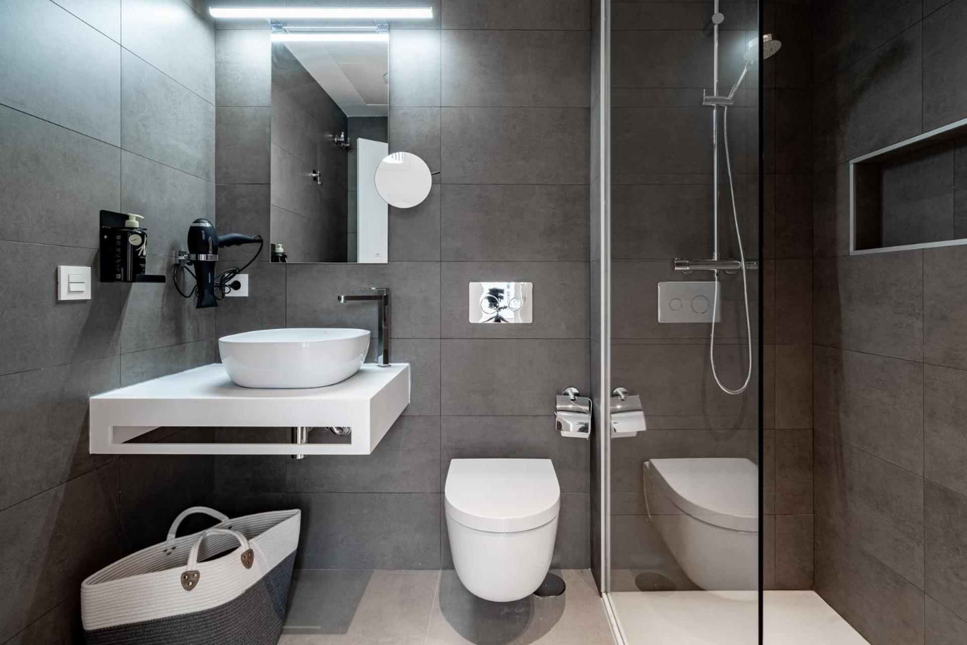 Limehome Ronda De Capuchinos Appartement Sevilla